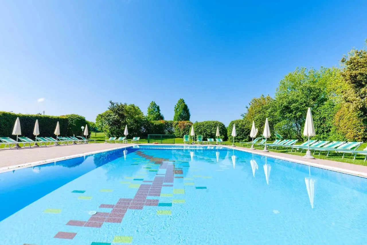 Apartment In Peschiera Del Garda - Gardasee 27141