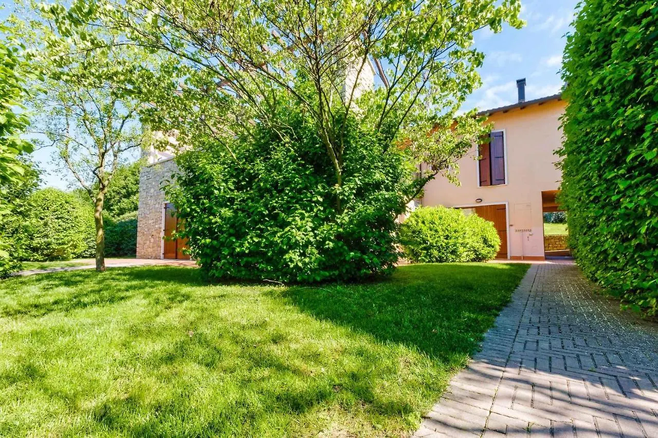 Apartment In Peschiera Del Garda - Gardasee 27141