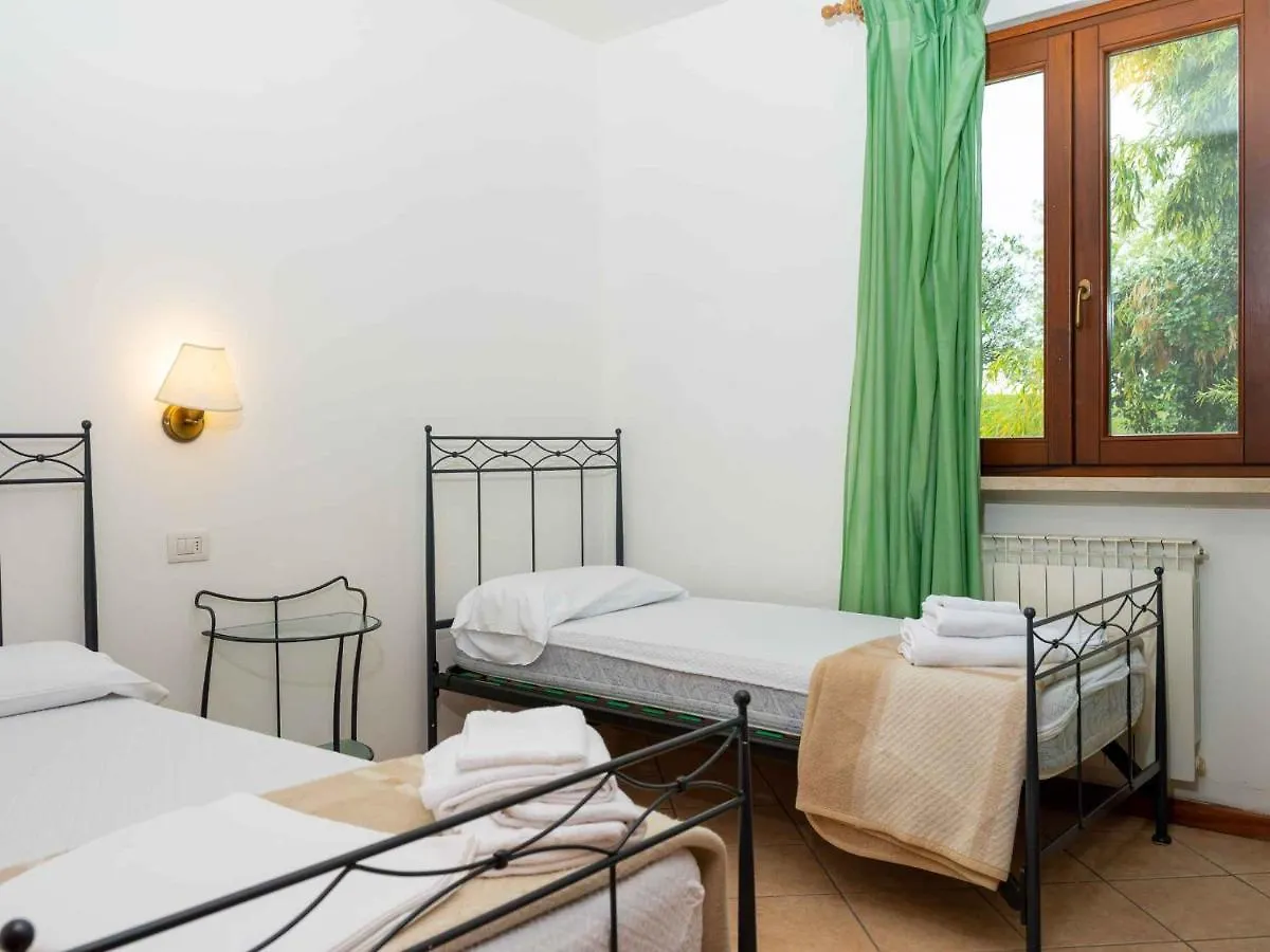 Apartment In Peschiera Del Garda - Gardasee 27141
